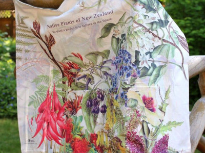 Half Apron Sue Wickison 2