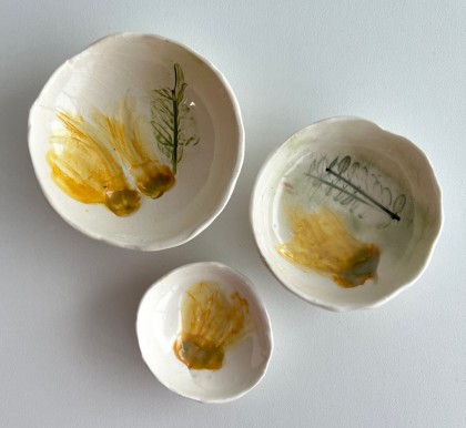 Pinch Pots Kowhai Mollie Schollum